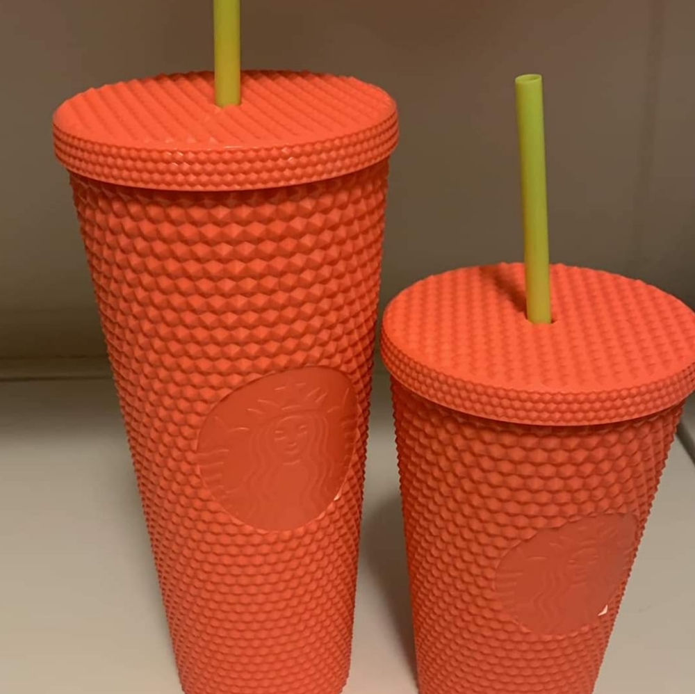Starbucks Dragonfruit set